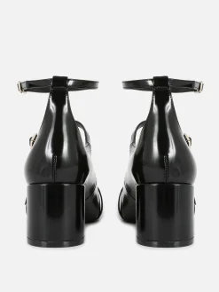 Babies à Talons Et à Triple Bride Rita Ora