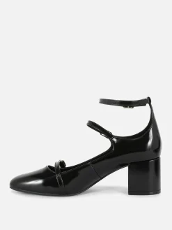 Babies à Talons Et à Triple Bride Rita Ora