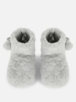 Bottines Duveteuses à Pompons