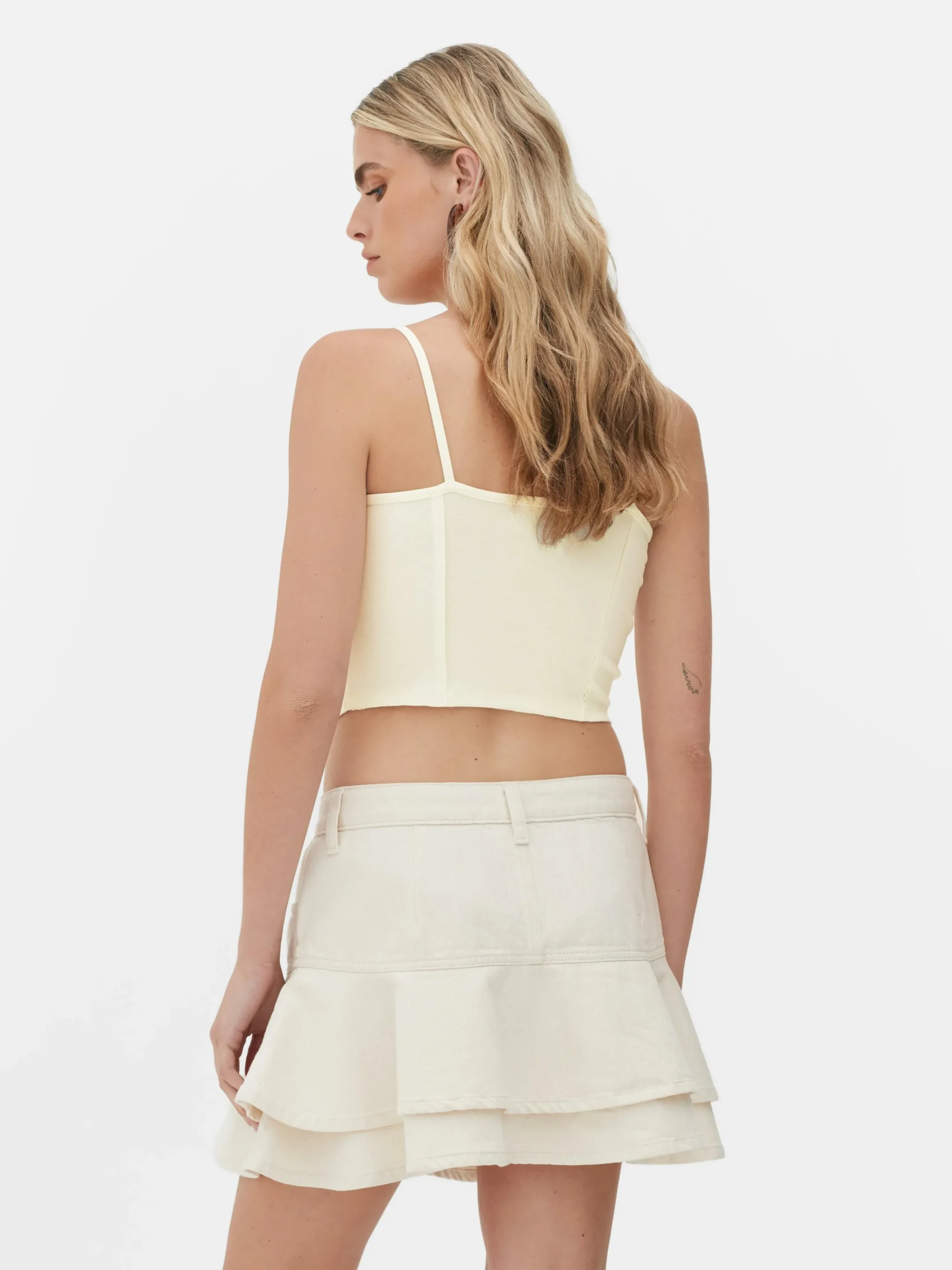 Caraco Court à Finitions En Dentelle Rita Ora