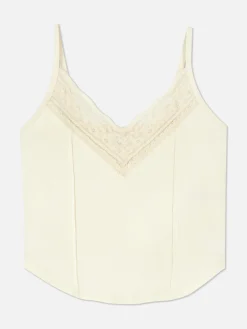 Caraco Court à Finitions En Dentelle Rita Ora