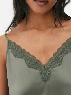 Caraco De Pyjama En Satin Et Dentelle à Coordonner