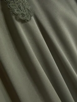 Caraco De Pyjama En Satin Et Dentelle à Coordonner