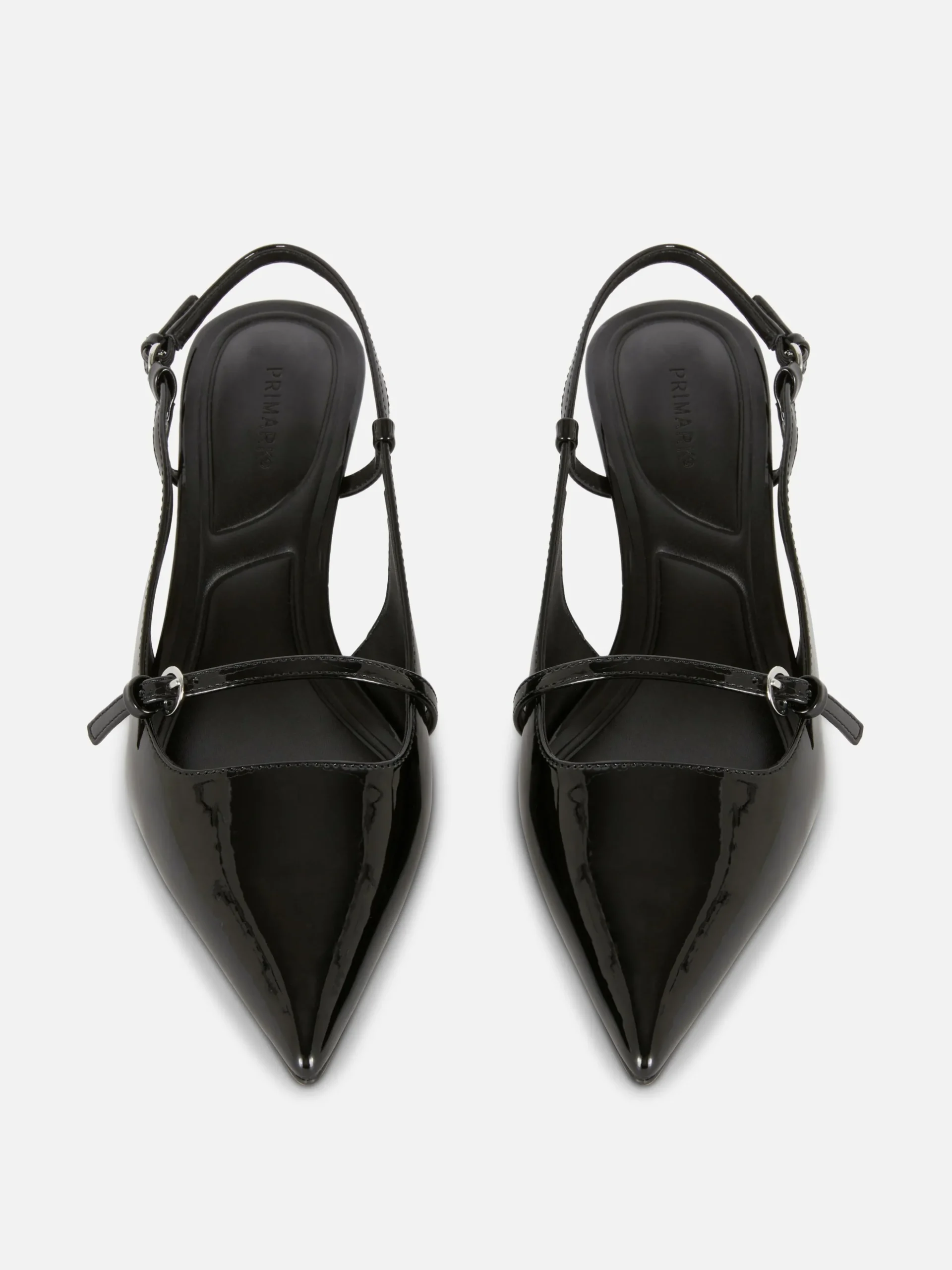 Chaussures Vernies à Talon Bas Et à Boucle