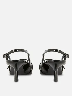 Chaussures Vernies à Talon Bas Et à Boucle