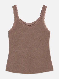 Débardeur De Nuit Avec Finitions En Dentelle