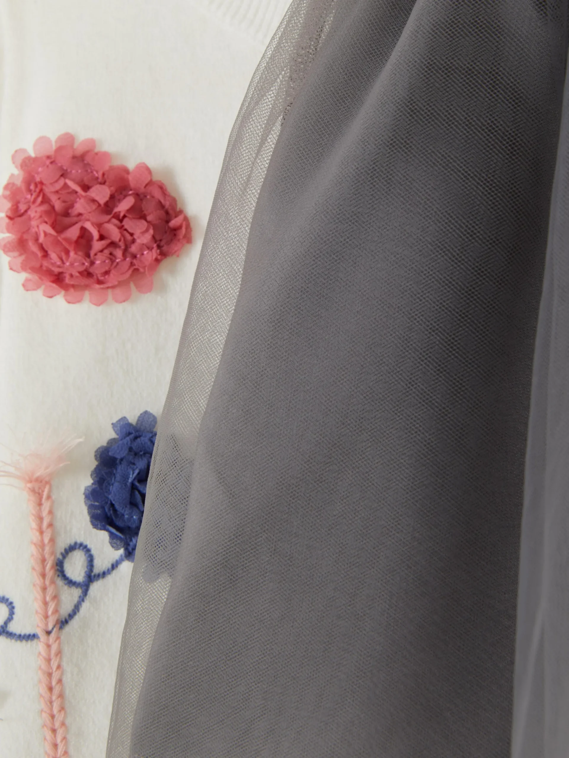 Ensemble Gilet Tricoté Et Tutu