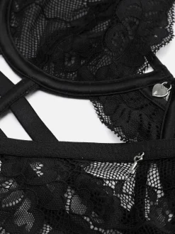 Ensemble Soutien-gorge Et String En Dentelle