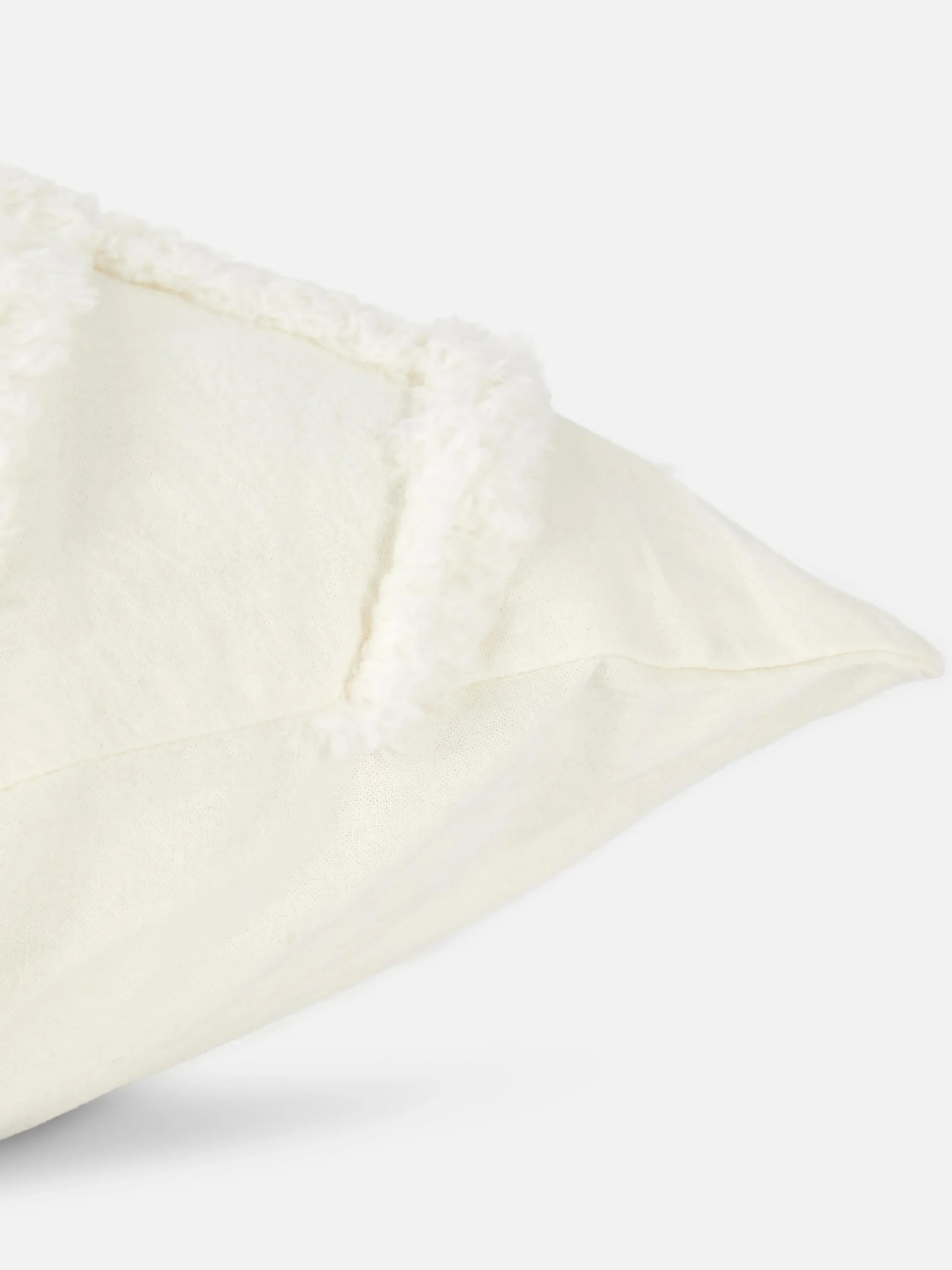 Housse De Coussin Touffetée