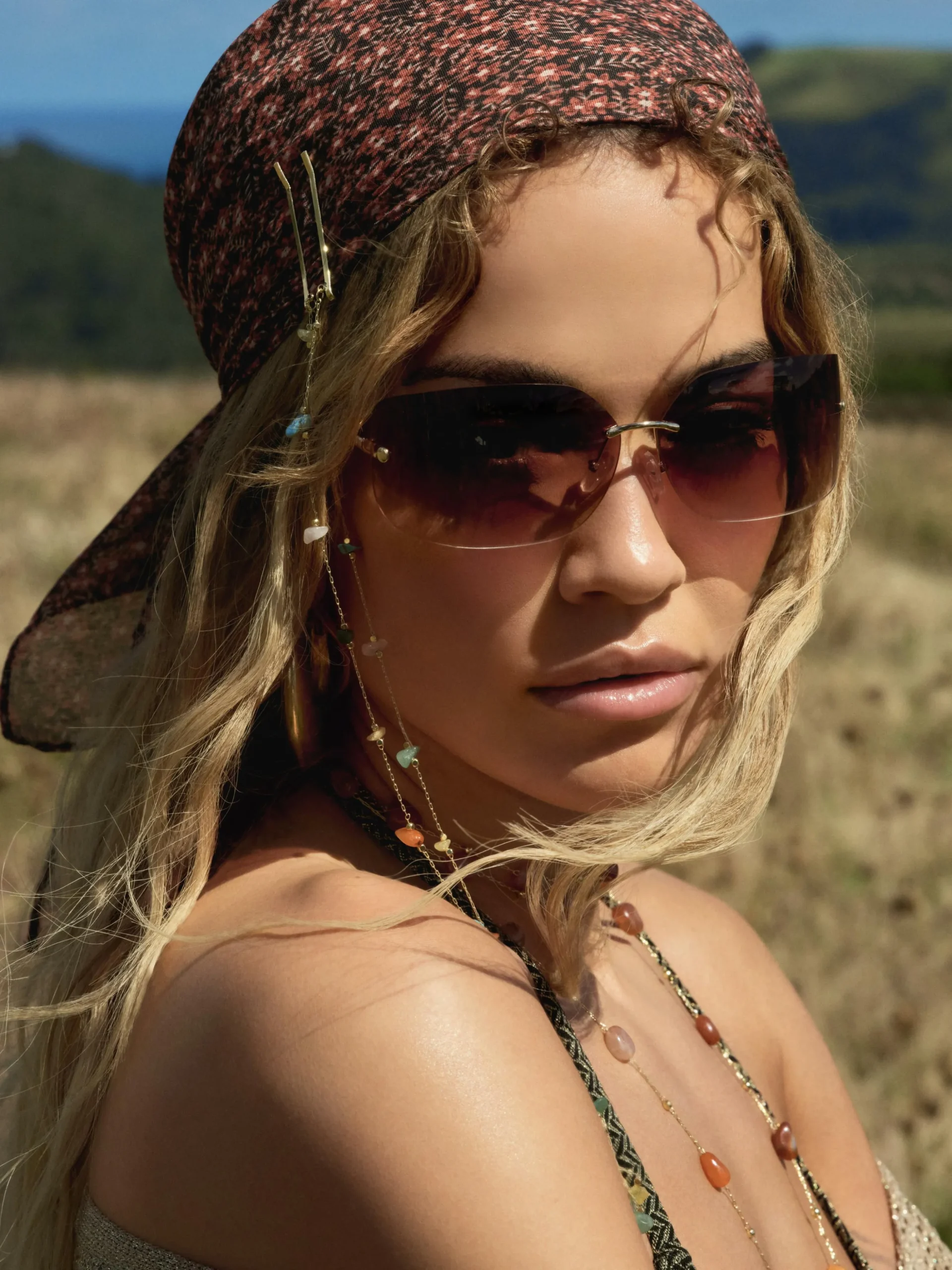 Lunettes De Soleil Incurvées Sans Monture Rita Ora