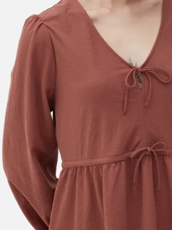 Mini Robe à Smocks Avec Col En V Et Liens à Nouer