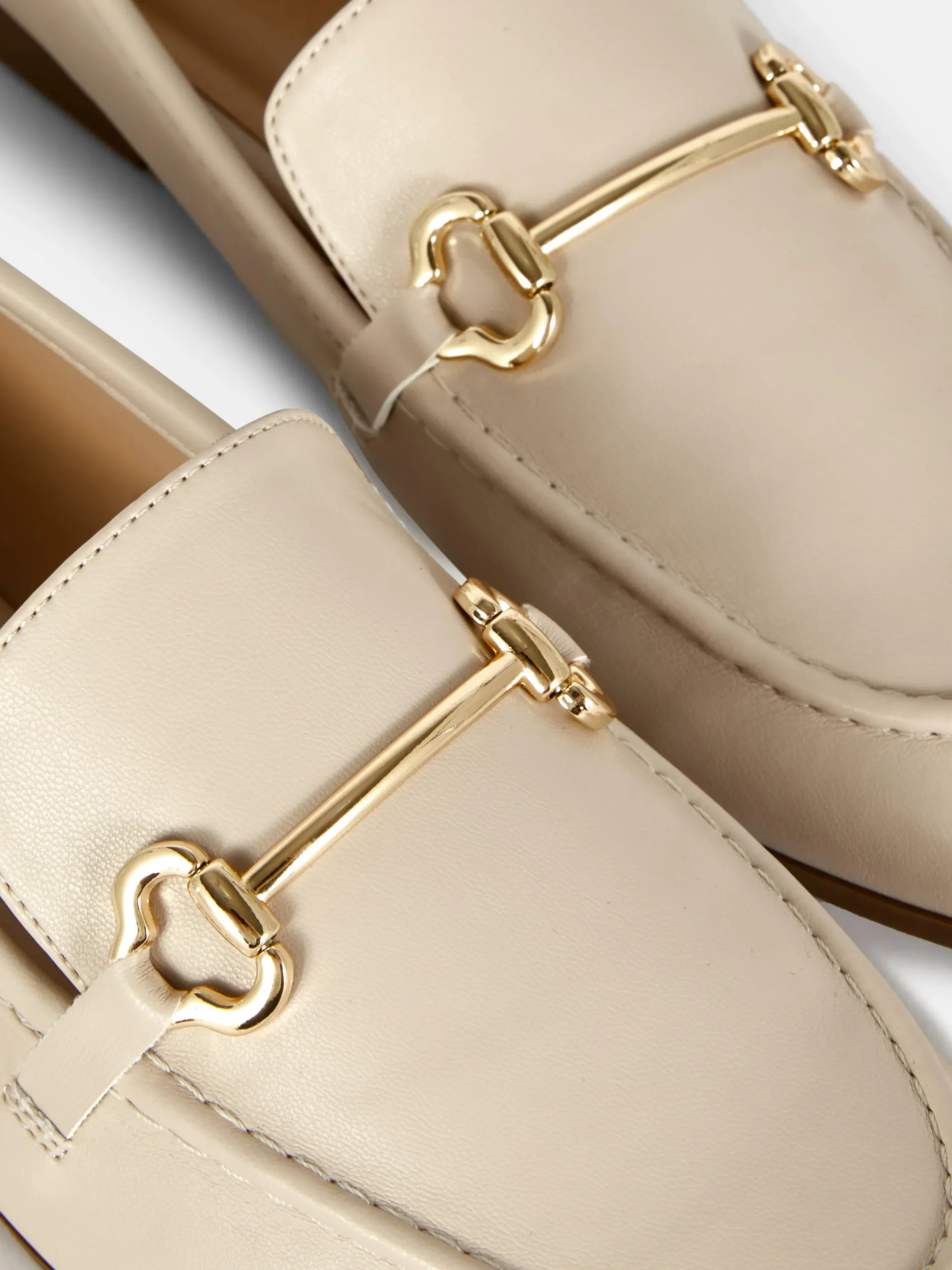 Mocassins En Simili Cuir Avec Boucle