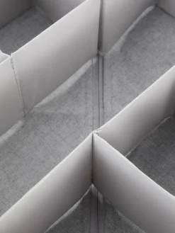 Option De Rangement De Taille Large Pour Vêtements