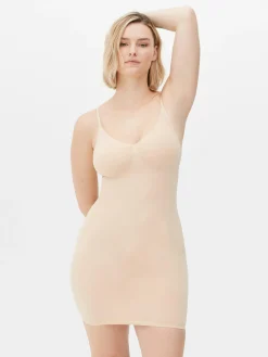Robe à Enfiler Gainante Et Lissante