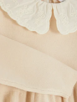 Robe En Maille à Col Brodé