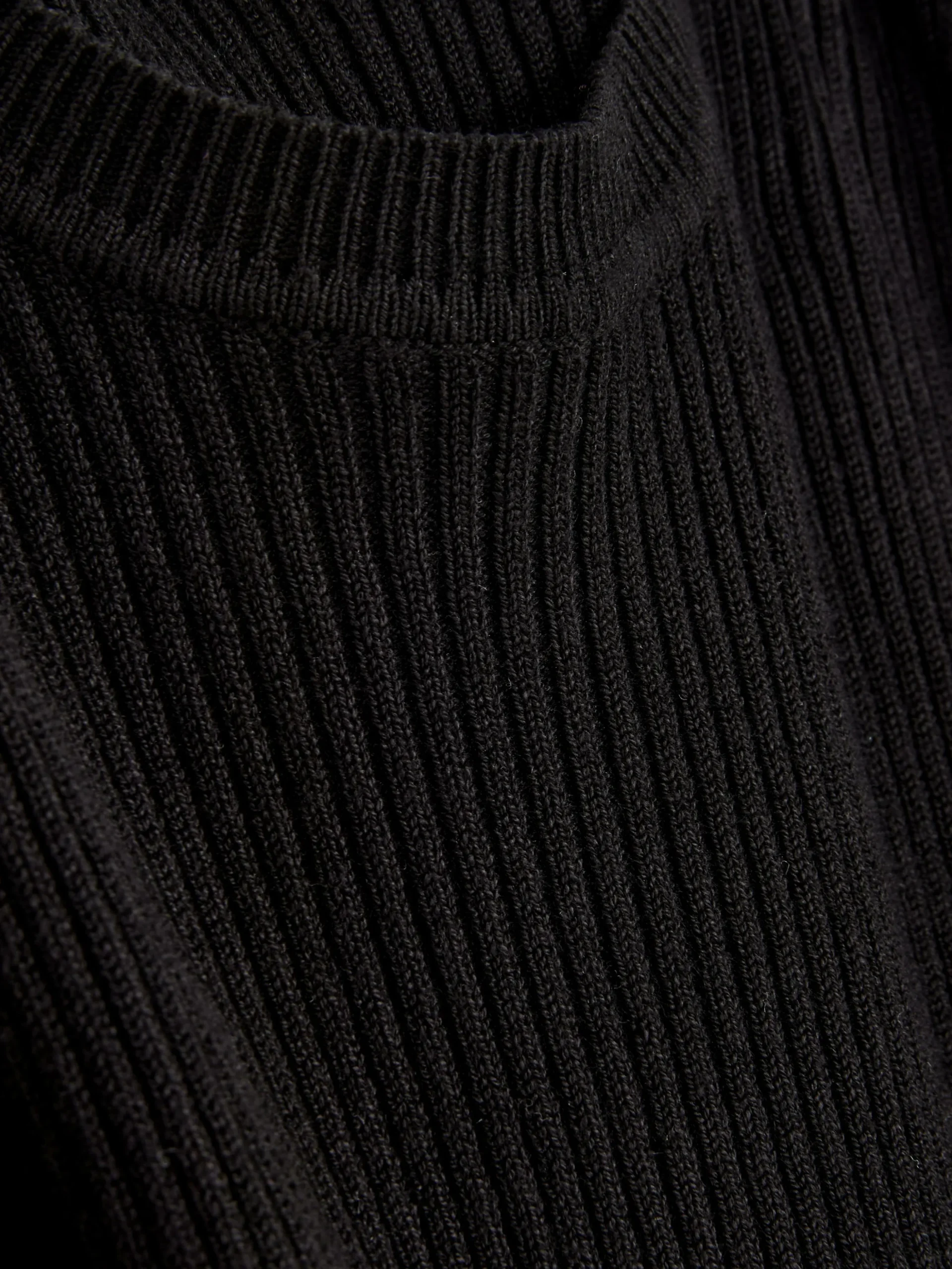 Robe-pull à Col Ras-du-cou Et Manches Longues