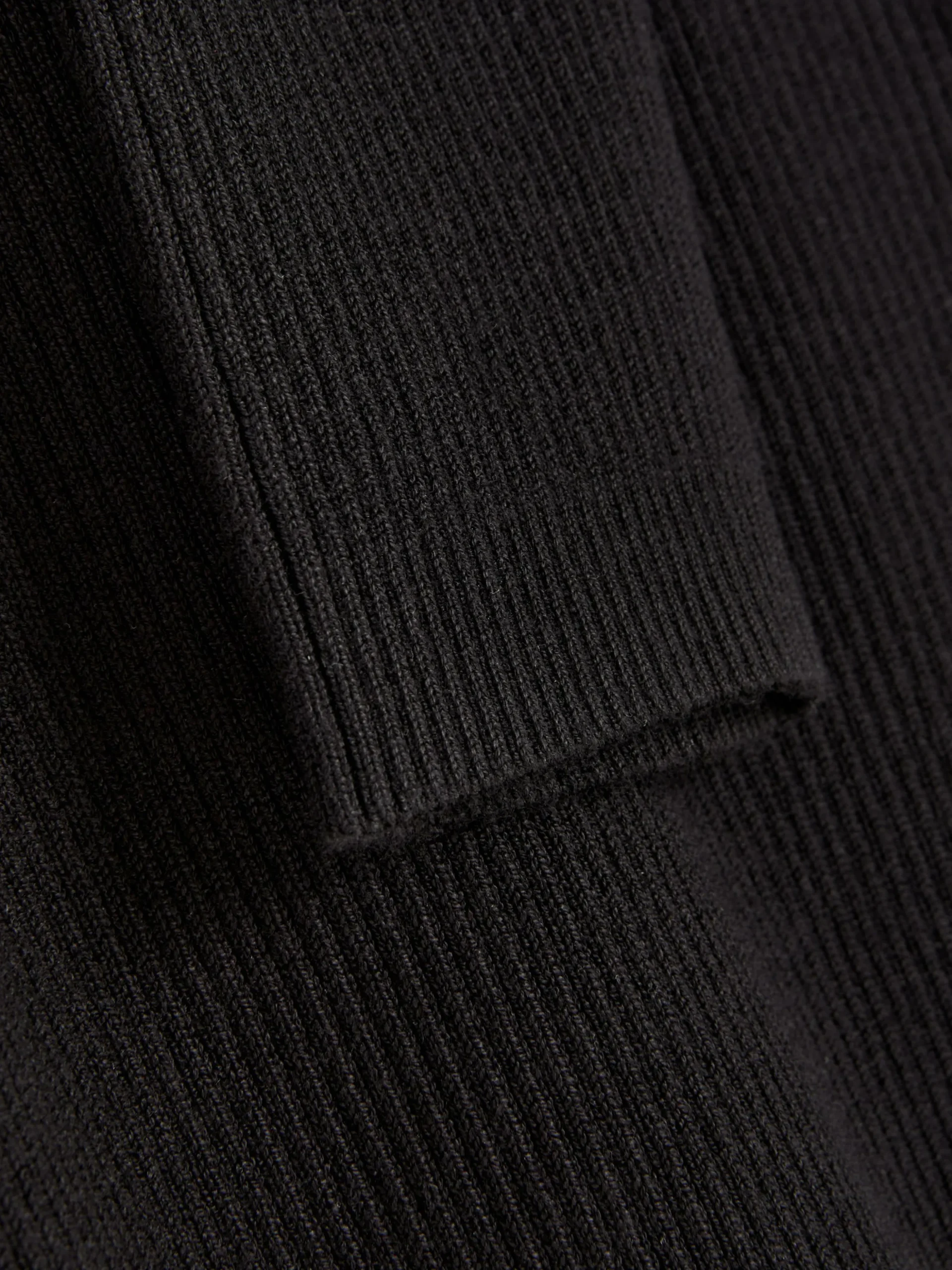 Robe-pull à Col Ras-du-cou Et Manches Longues