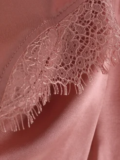 Short De Pyjama En Soie Mélangée Avec Liseré En Dentelle