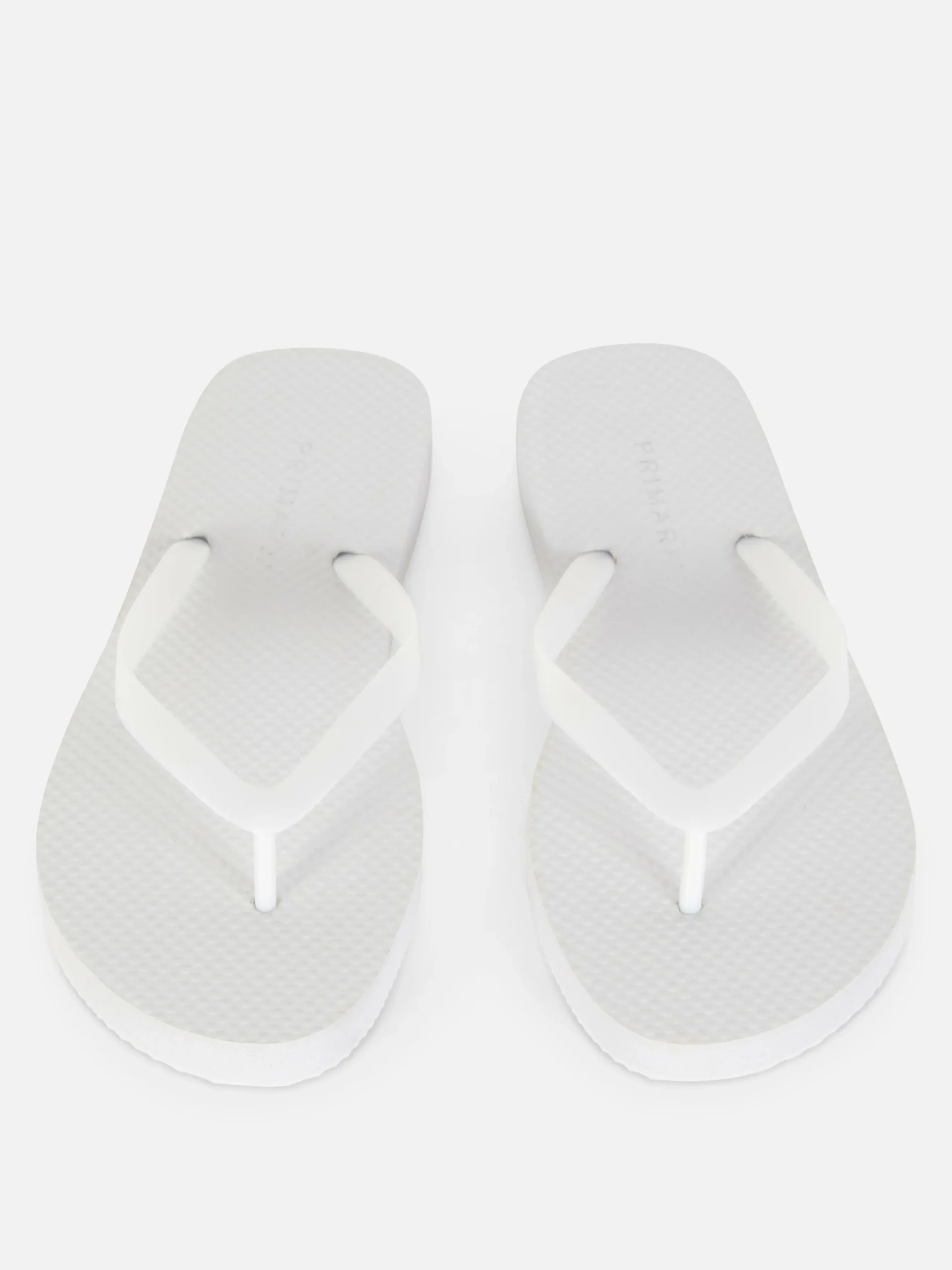 Tongs Plates Essential