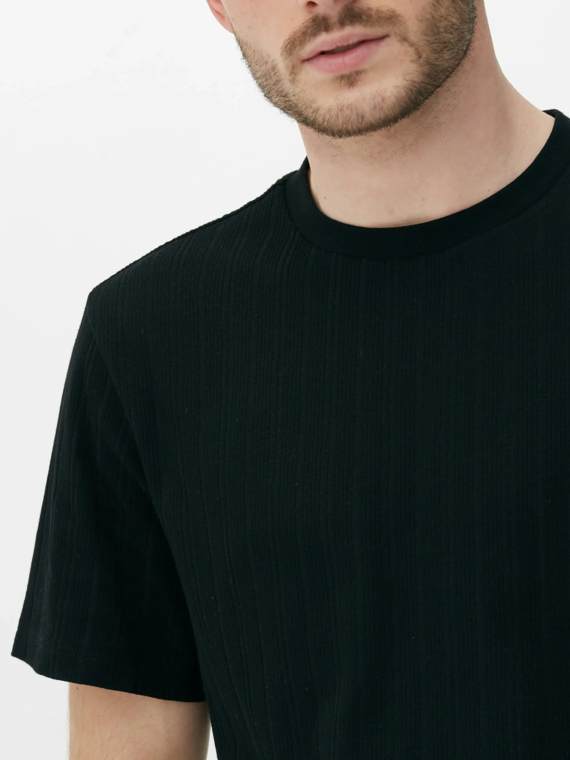 T-shirt Côtelé à Col Ras-du-cou