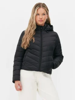 Une Doudoune Rembourrée à Capuche Super Légère