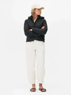 Une Doudoune Rembourrée à Capuche Super Légère