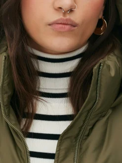 Veste Sans Manches Matelassée à Capuche